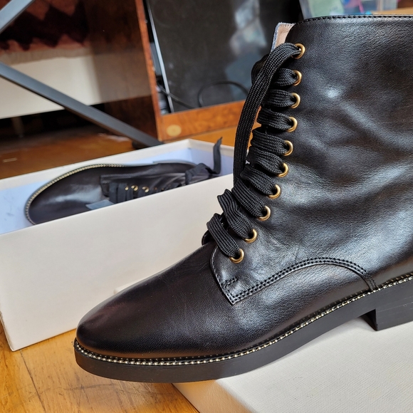 A soliani boots - Picture 1 of 2